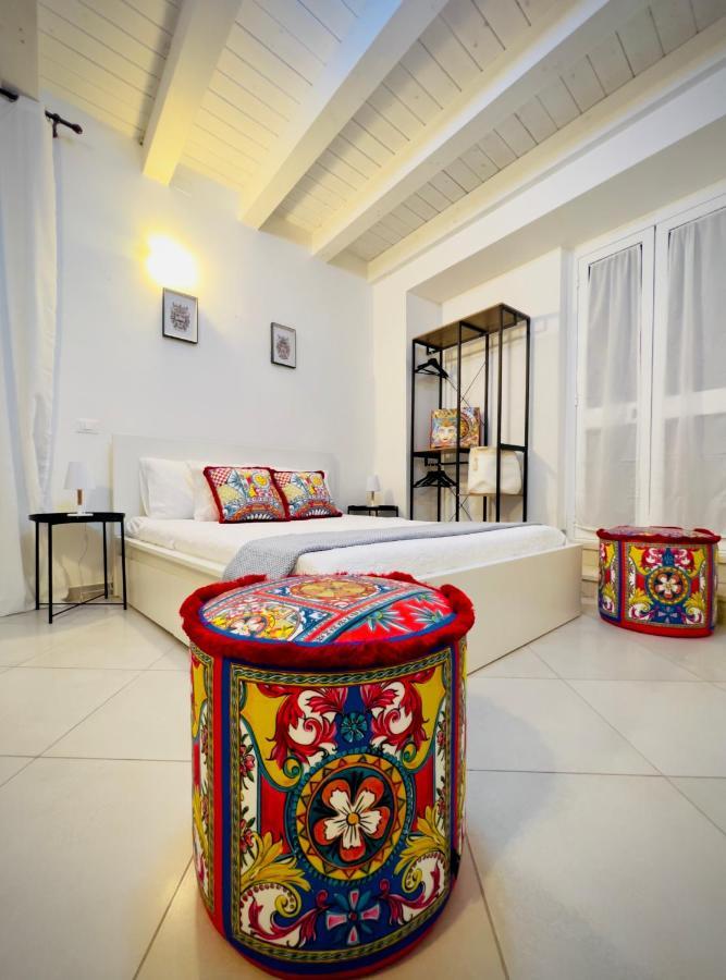 Rooms 153 Principe Umberto 诺托 外观 照片