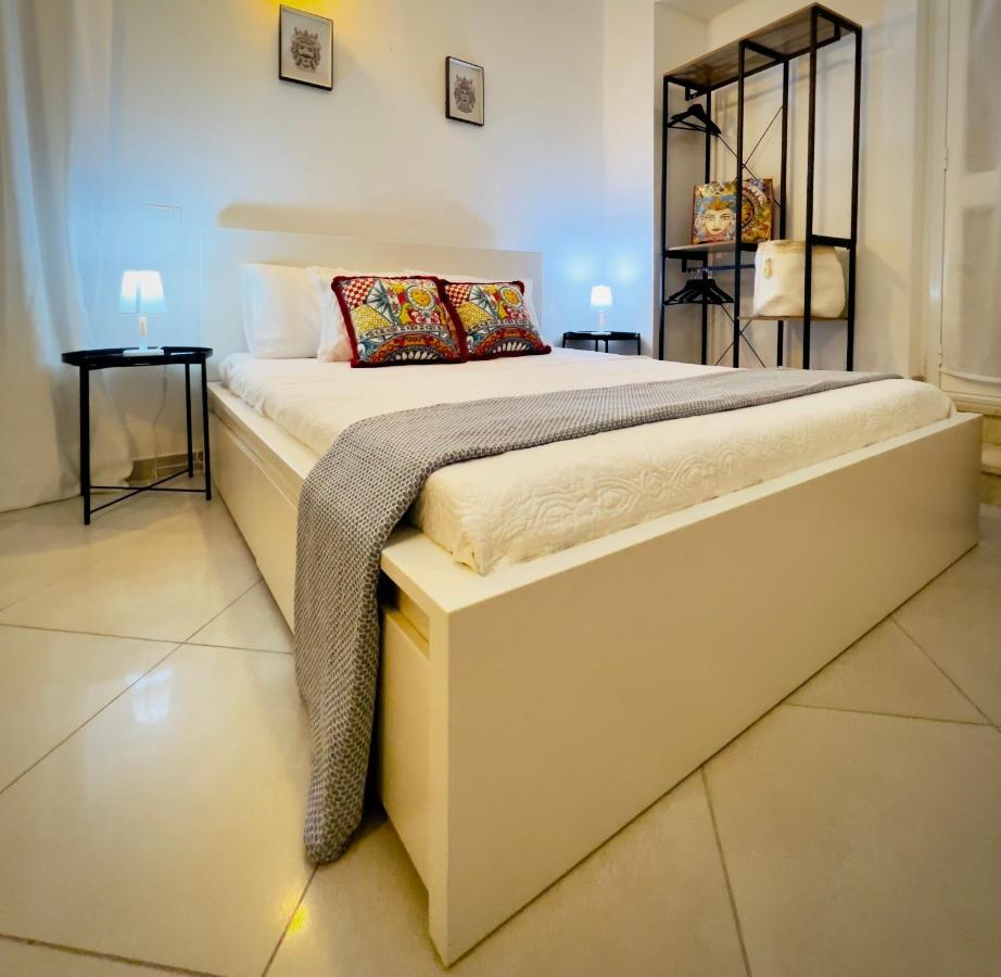 Rooms 153 Principe Umberto 诺托 外观 照片